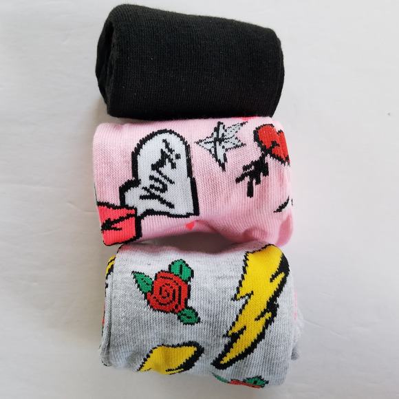 Betsey Johnson 3-Pack Crew Sock Gift Set Multi Sock Size 9-11 Shoe Size 5-10 New - Picture 4 of 4